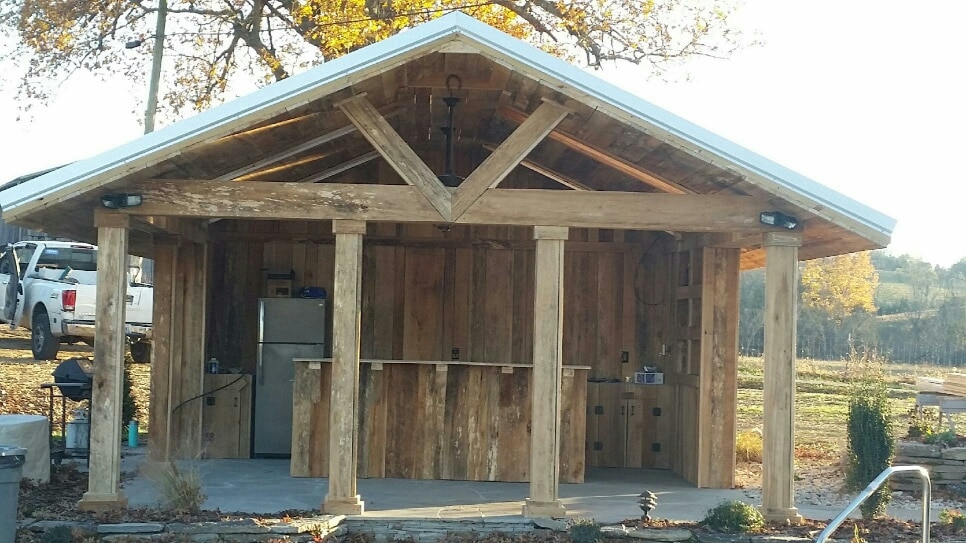 Off-Grid-Essentials-Outdoor-Kitchen